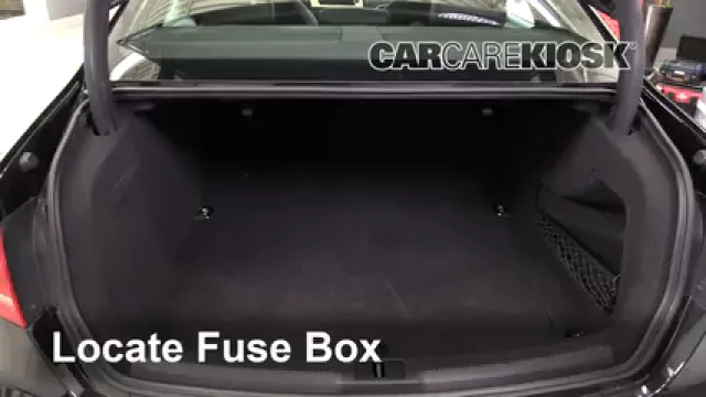 2011 Audi S4 3.0L V6 Supercharged Fusible (moteur) Contrôle
